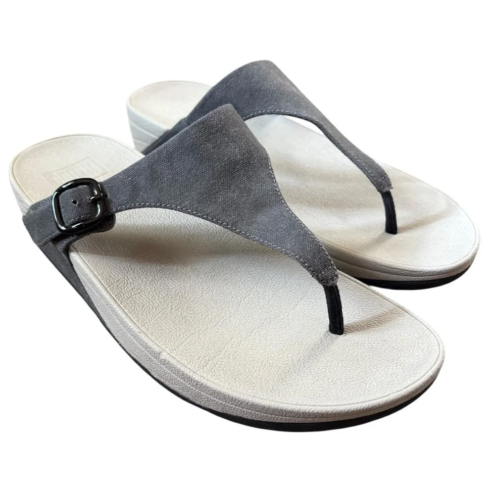 FitFlop toe-post gray canvas thong sandals size 10